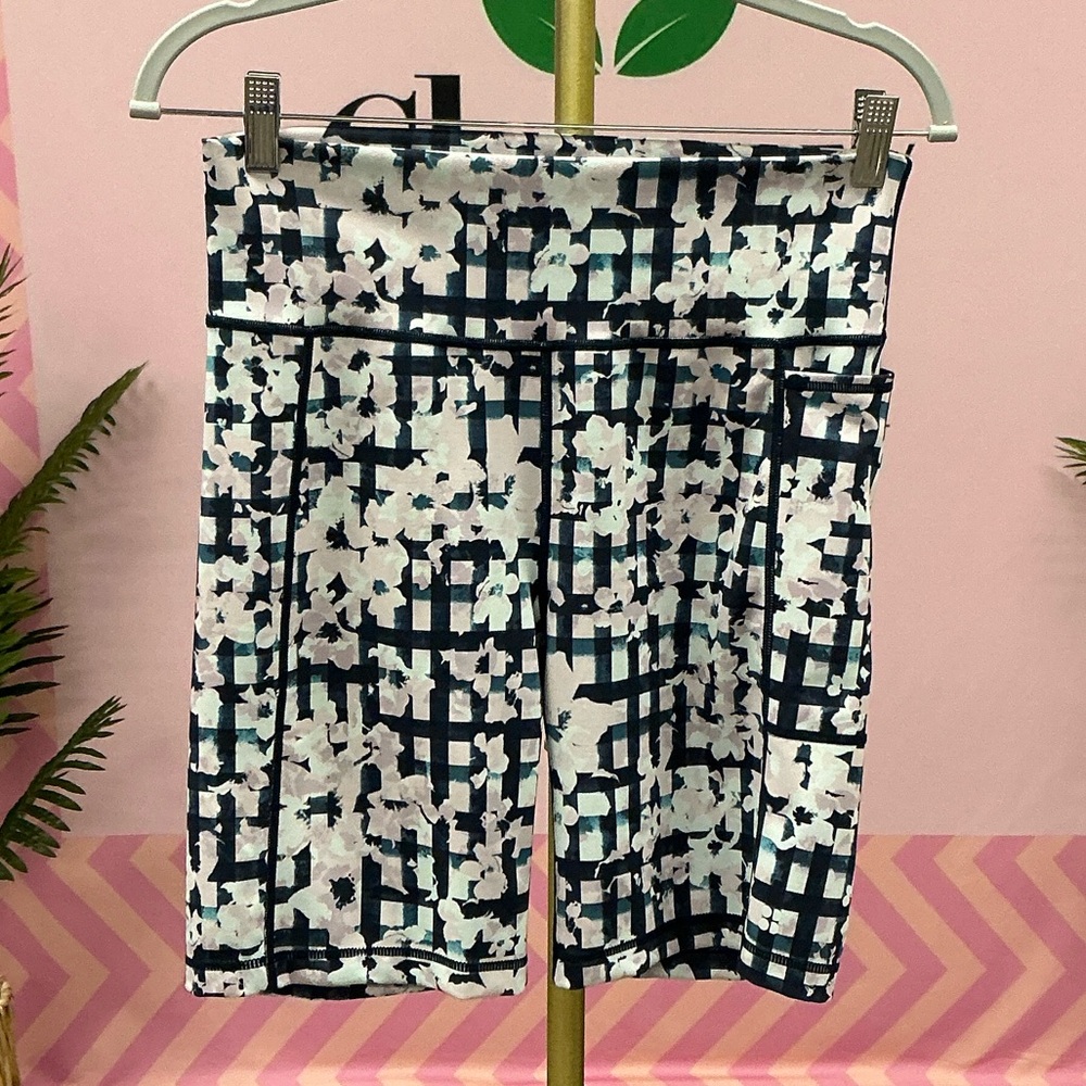 Sweaty Betty White & Navy Floral Grid Bike Shorts